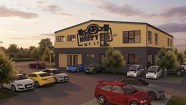 ERSTES HOLZ100-GYM IN PERG